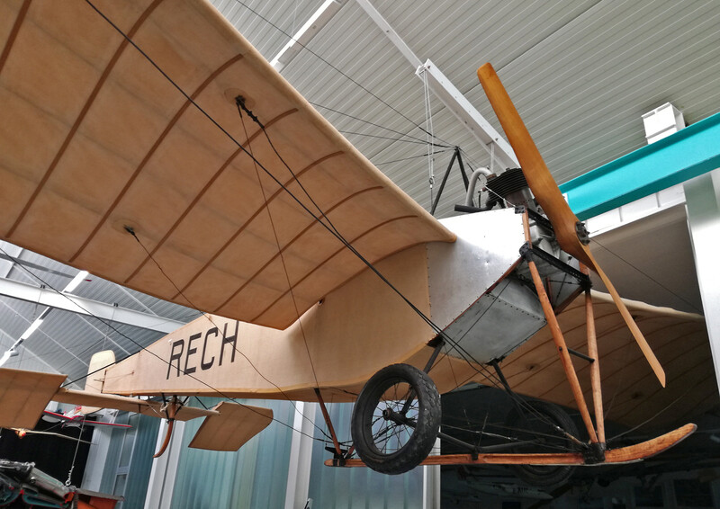 Nachbau des Flugzeugs von Flugpionier Ernst Rech
