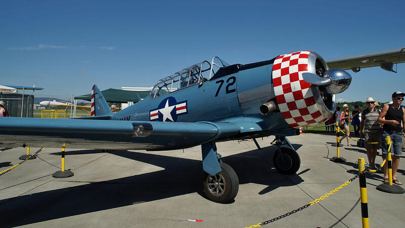 North American T-6  (43972)