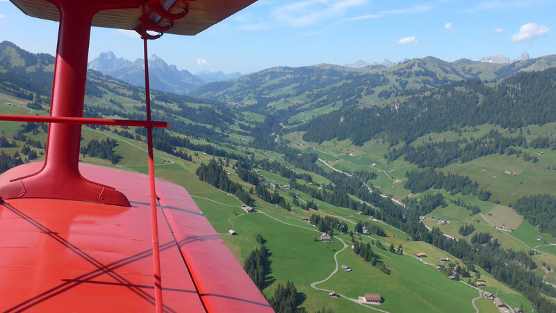 Oberhalb Zweisimmen: Tal der Kleinen Simme