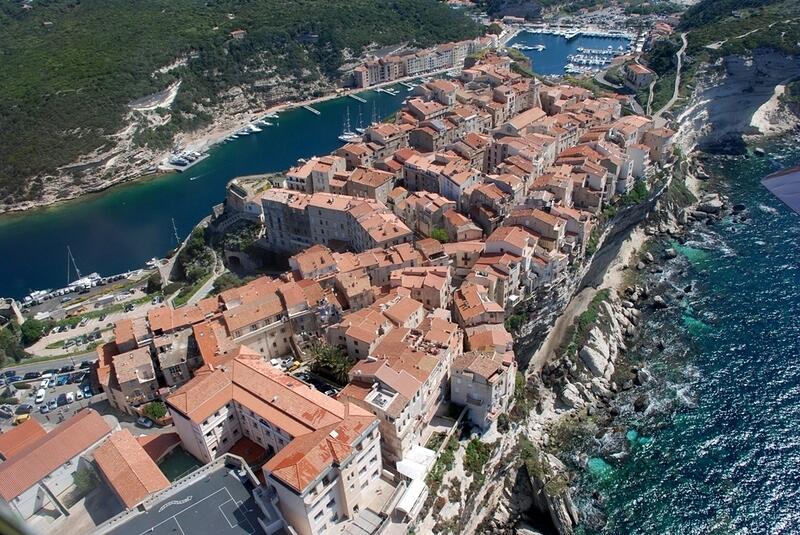 0112 Bonifacio