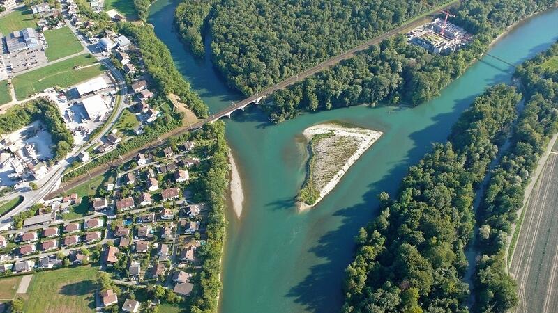 0250 Zusammenfluss Aare Reuss
