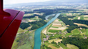 Aare bei Golaten mit dem Stausee Niederried
